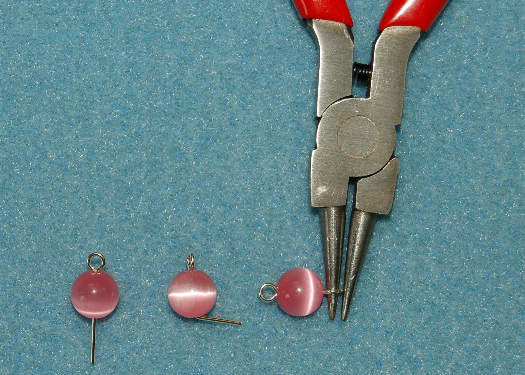 Put Beads on Eye Pins